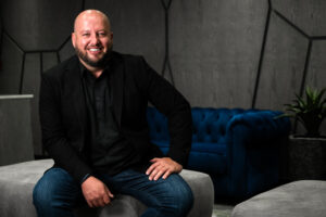 Thys van Zyl - CEO of Everest Advisory Services