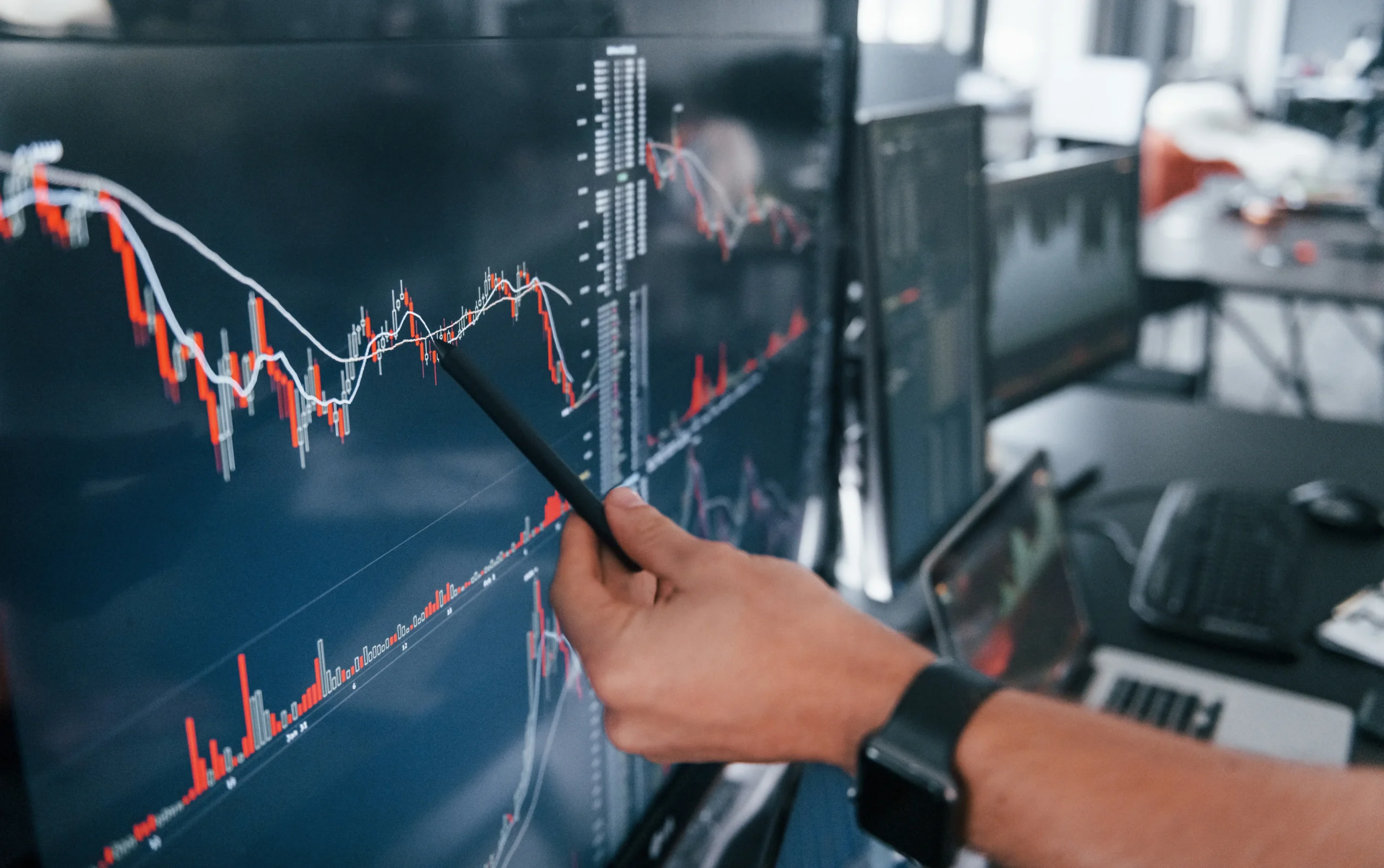 JSE Slides as Global Tensions Ripple (financial statistics on a screen)