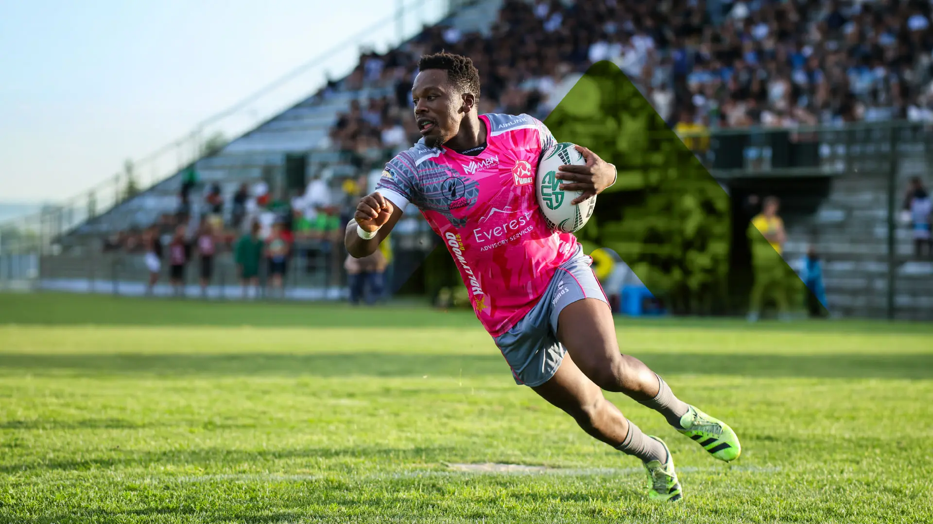 Win 4 Tickets to Watch the Pumas at Mbombela Stadium (Rugby player during a match)